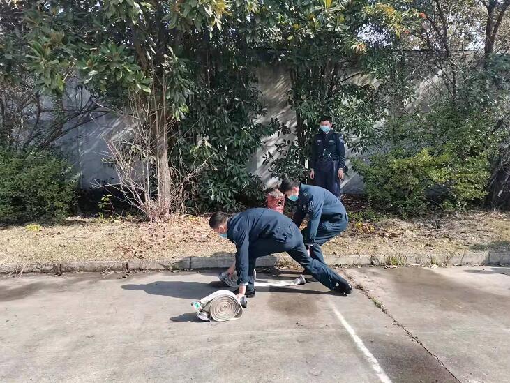 大型活動的時候，保安人員一般會制定這樣的應對措施的！