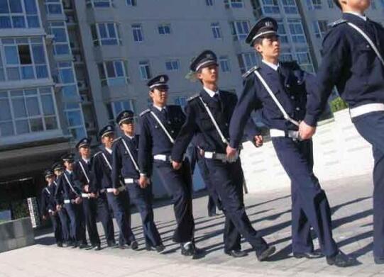 物業(yè)保安與業(yè)主發(fā)生沖突怎么辦，襄陽獵鷹保安告訴你
